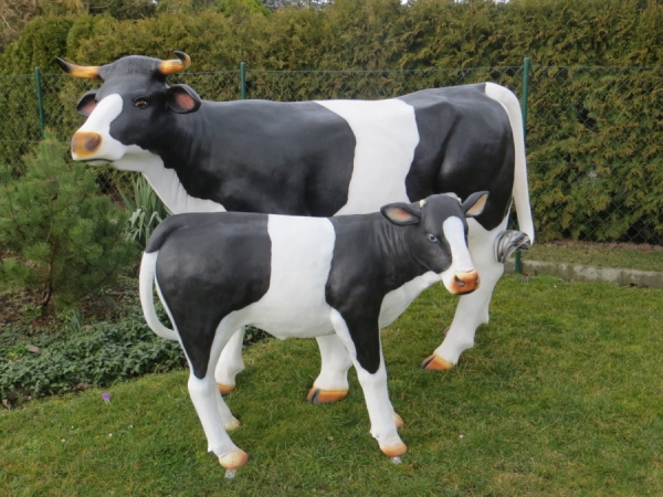Deko Kühe lebensgross ein Kalb, eine Kuh